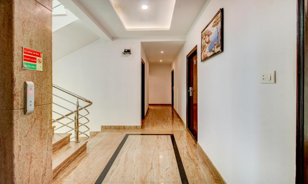 Treebo The Sai Leela Suites R T Nagar Bangalore Exterior foto